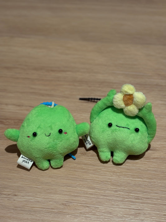Apple Green Frogs