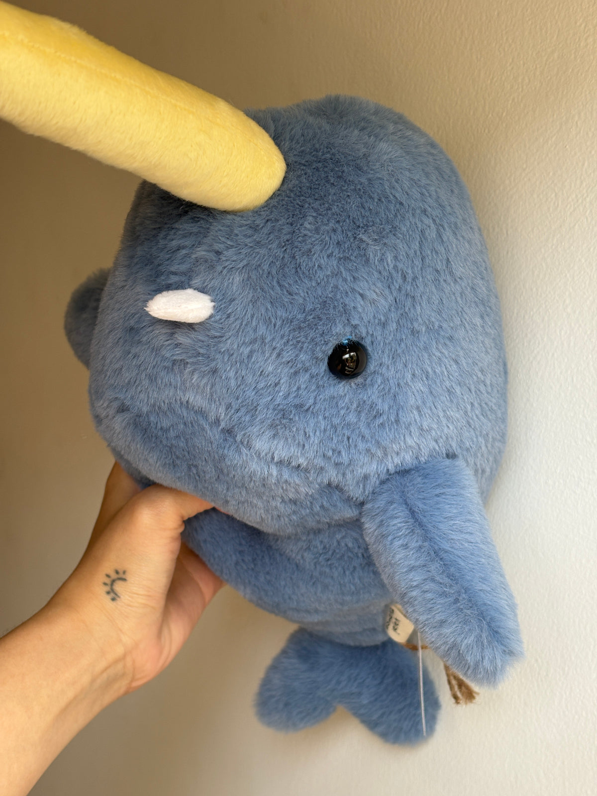 Narwhal Tonggos